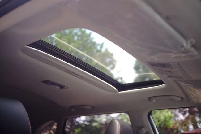Kia Seltos GT Line - Sunroof