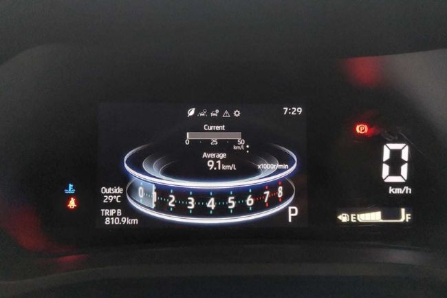 Interior All New Toyota Veloz Q CVT TSS