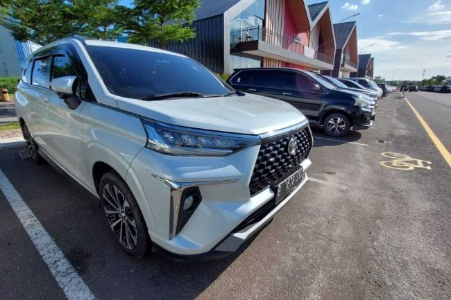 All New Toyota Veloz Q CVT TSS