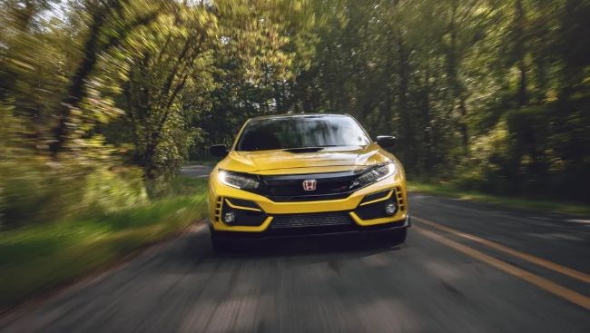 Honda Civic Type R Limited Edition: Phoenix Yellow