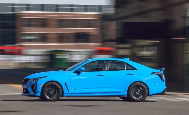 Cadillac CT4-V/CT5-V Blackwing: Electric Blue