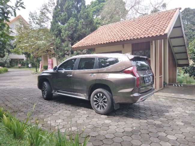 Mitsubishi Pajero Sport Dakar Ultimate 4x2