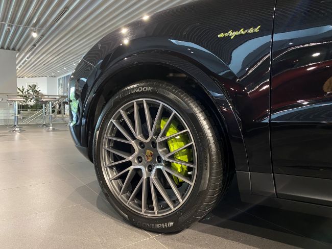 2022/05/Porsche-Cayenne-E-Hybrid-4.jpg