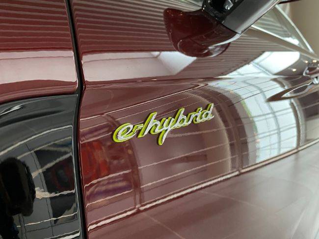 Begini Aturan Soal Mobil Hybrid di Berbagai Negara, Banyak Yang Kasih Insentif Porsche Panamera E-Hybrid