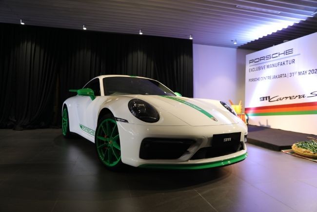 2022/05/Porsche-911-Exclusive-Manufaktur-6.jpg