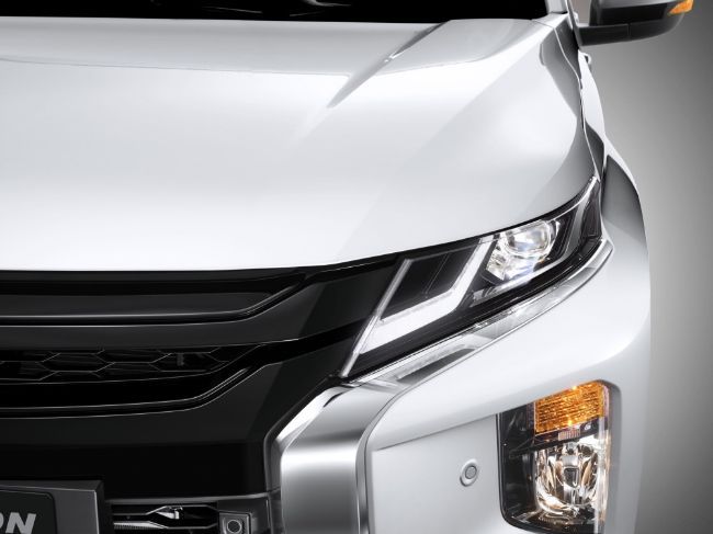2022/06/Mitsubishi-Triton-Facelift-2022-5.jpg