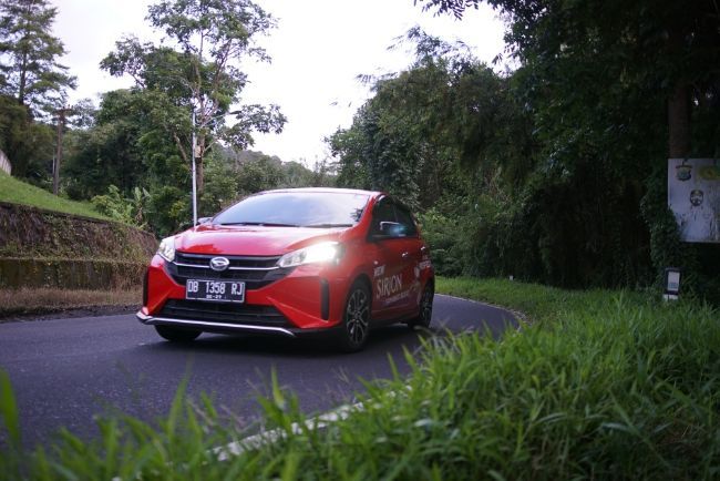TEST DRIVE: Jelajah Sulawesi Utara Bersama New Daihatsu Sirion