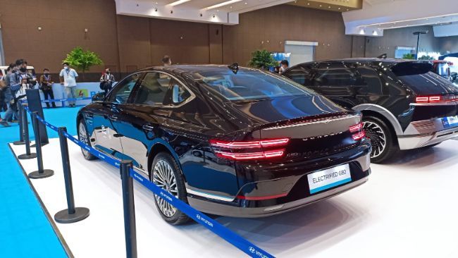 Hyundai Genesis G80 Electrified di PEVS 2022