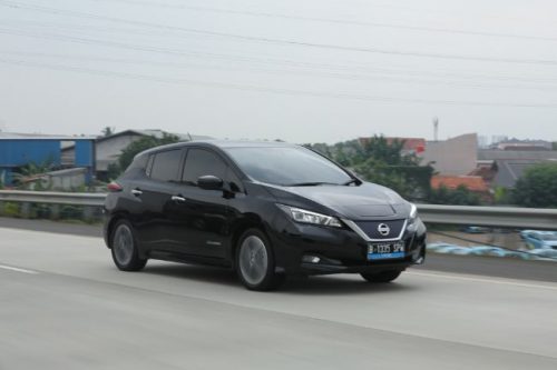 Bakal Fokus ke Listrik, Nissan Tetap Jual Mobil Peminum BBM Bakal Fokus ke Listrik, Nissan Tetap Jual Mobil Peminum BBM