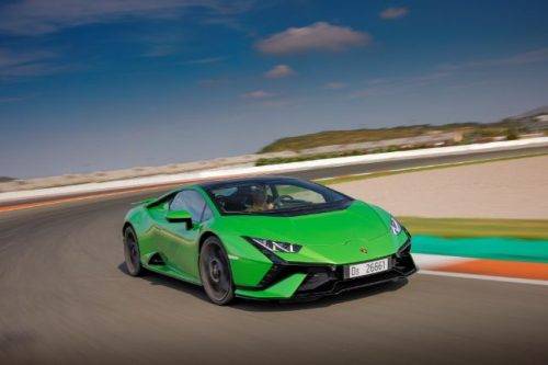 TEST DRIVE: Lamborghini Huracan Tecnica, Supercar Versi STO Lebih Jinak TEST DRIVE: Lamborghini Huracan Tecnica, Supercar Versi STO Lebih Jinak
