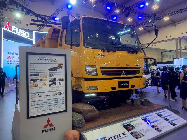 GIIAS 2022: Mitsubishi Fuso Pamerkan Line Up Truk Ramah Lingkungan e-Canter, Sudah Euro4 Mitsubishi Fuso GIIAS 2022