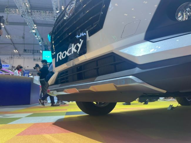 2022/08/New-Daihatsu-Rocky-GIIAS-2022-4.jpg
