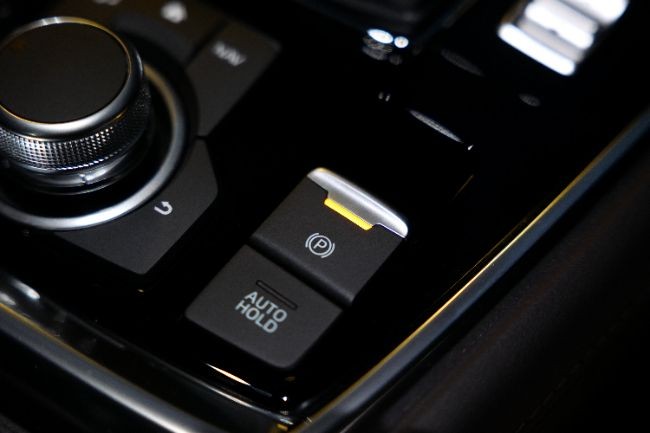 2022/08/Electric-Parking-Brake-Auto-hold-Button-Mazda-CX-8.jpg