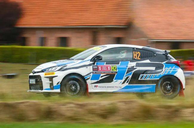 GR Yaris Bertenaga Hidrogen Diuji Ikut Reli, Dipacu Akio Toyoda Langsung Toyota GR Yaris H2 Hidrogen