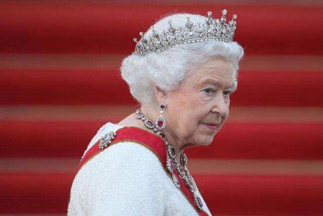 Sebelum Grand Prix Italia Dimulai, F1 Mengheningkan Cipta Untuk Ratu Elizabeth II Ratu Elizabeth II