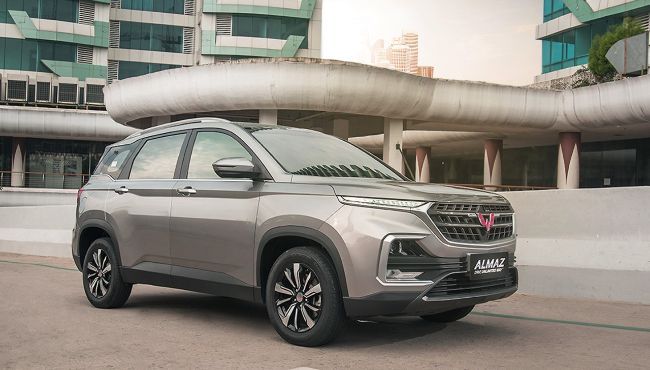 Wuling Almaz
