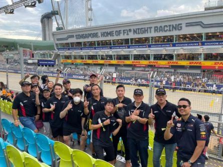 Mobil Lubricants Ajak Rekanan Distributor Indonesia Nonton F1 di Singapura