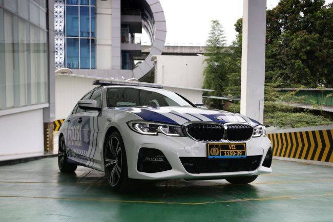 Kawal KTT G20, BMW Kerahkan Seri 3 G20 PHEV BMW 330e M Sport G20