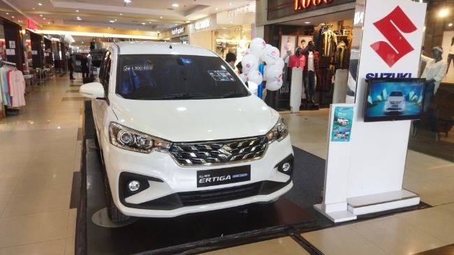 Nikmati Promo Menarik Akhir Tahun Suzuki di Metropolitan Mall Bekasi Suzuki Mall Exhibition