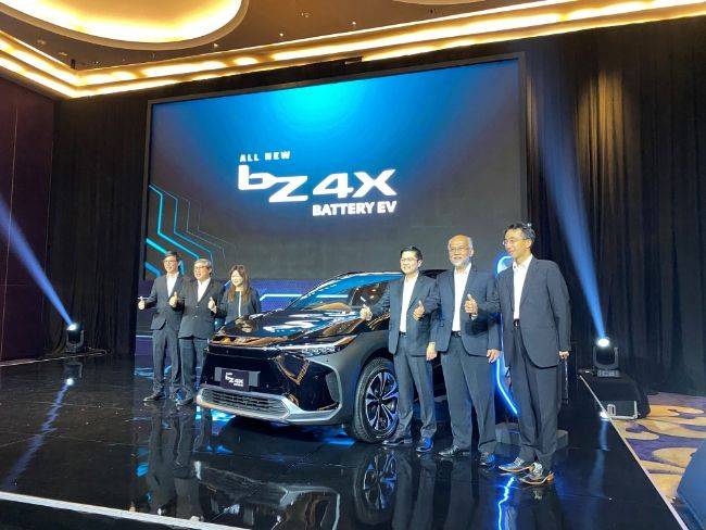 Toyota BZ4x Meluncur Dibanderol Rp 1,19 Miliar Di Indonesia