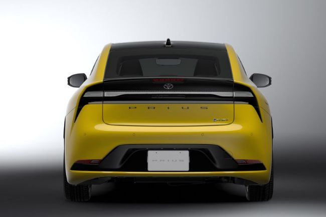2022/11/All-New-Toyota-Prius-2023-2.jpg