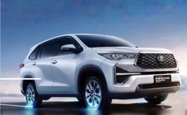 Toyota Innova Hycross