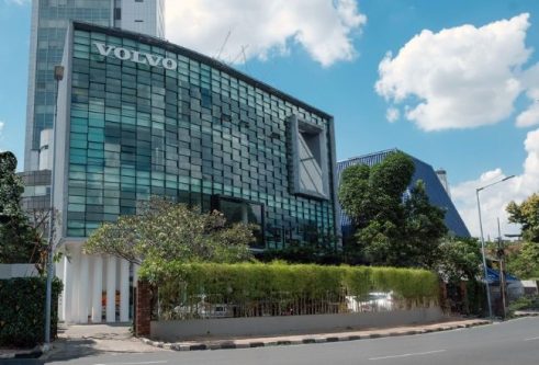 Showroom Volvo Resmi Buka di Menteng, Sediakan Lini Mobil Elektrifikasi Mewah Showroom Volvo Resmi Buka di Menteng, Sediakan Lini Mobil Elektrifikasi Mewah