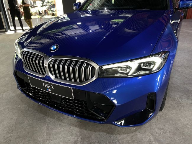 2022/12/BMW-Seri-3-M-Sport-LCI-2022-15.jpg