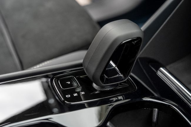 2022/12/287327_Volvo_C40_Recharge_interior.jpg
