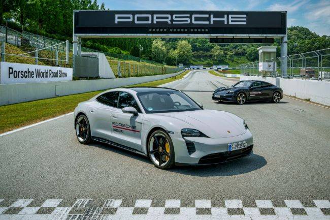Porsche World Road Show Kembali ke Indonesia Tahun Depan, Siapkan 26 Mobil Porsche World Road Show 2023
