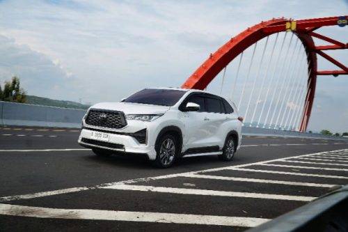Naik Kelas, All New Kijang Innova Zenix Pamerkan Beragam Teknologi dan Fitur Terbaru Naik Kelas, All New Kijang Innova Zenix Pamerkan Beragam Teknologi dan Fitur Terbaru