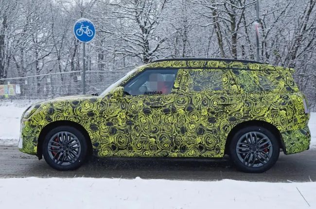 Spyshot MINI Countryman 2023