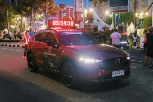 Mazda MX-5 dan CX-5 Dukung Lomba Superball Run 7th Edition