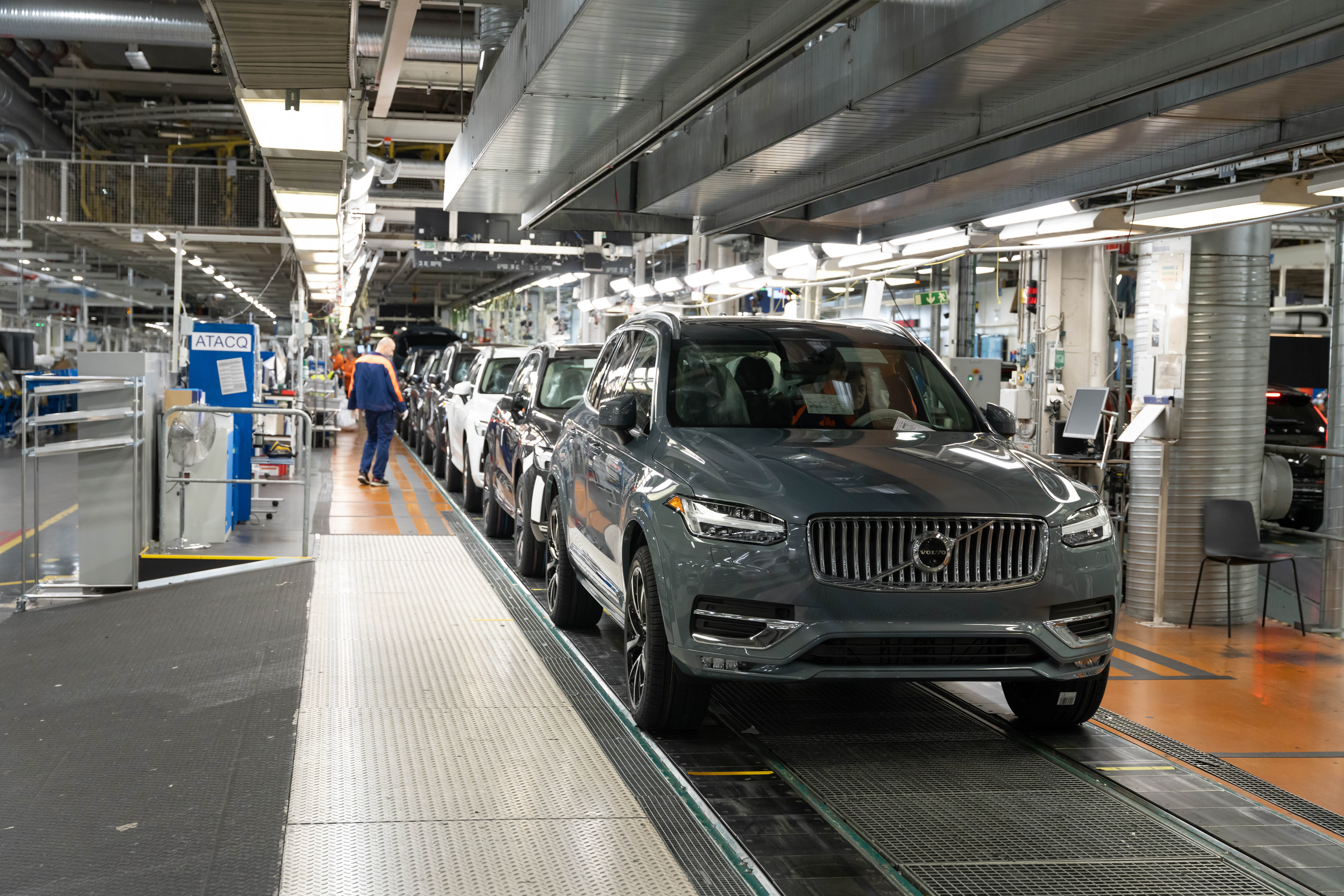 Factory tour Volvo Cars Swedia