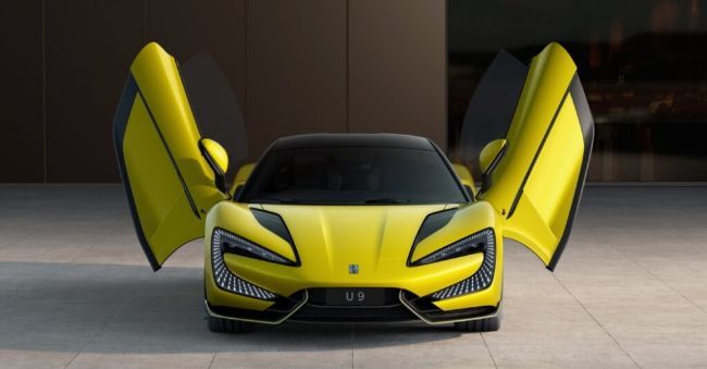 2023/01/YangWang-U9-EV-Supercar-1.jpg