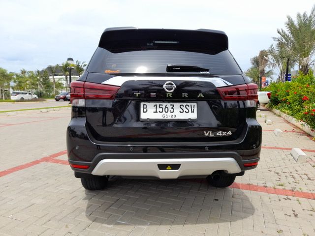 2023/01/New-Nissan-Terra-2023-6.jpg