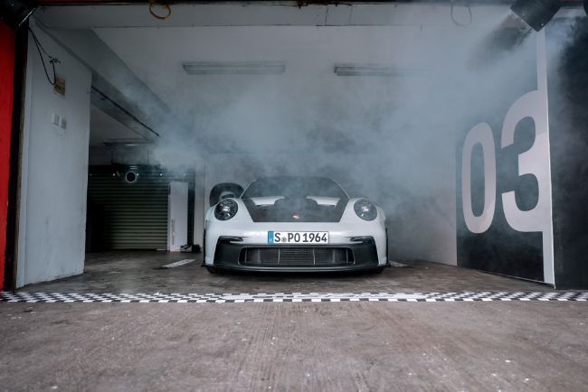 2023/02/Porsche-911-GT3-RS-PWRS-2023-1.jpg