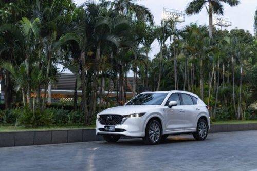 Satu-Satunya AWD di Kelasnya, Ini Kelebihan Mazda CX-5 EMI 6th Anniversary Edition Satu-Satunya AWD di Kelasnya, Ini Kelebihan Mazda CX-5 EMI 6th Anniversary Edition