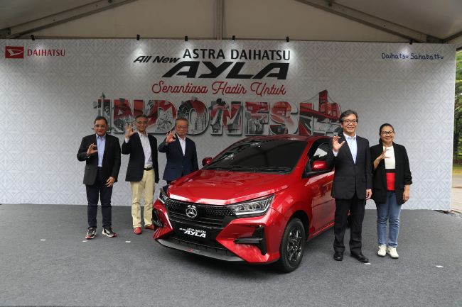 2023/02/All-New-Daihatsu-Ayla-2023-17.jpg