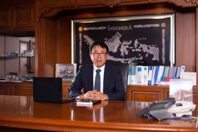 MMKSI Umumkan Pergantian Presdir Per April 2023, Eks Bos Fuso Gantikan Nakamura Atsushi Kurita