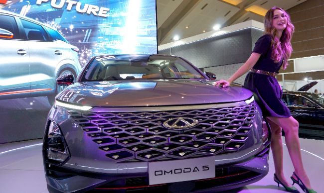 Luna Maya pesan Chery Omoda 5
