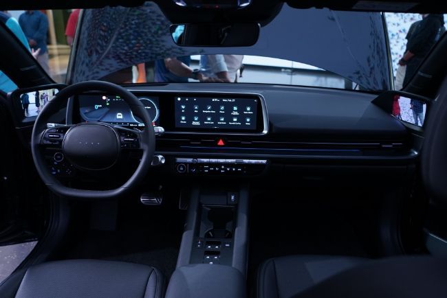 2023/02/Hyundai-Ioniq-6-Display-10.jpg