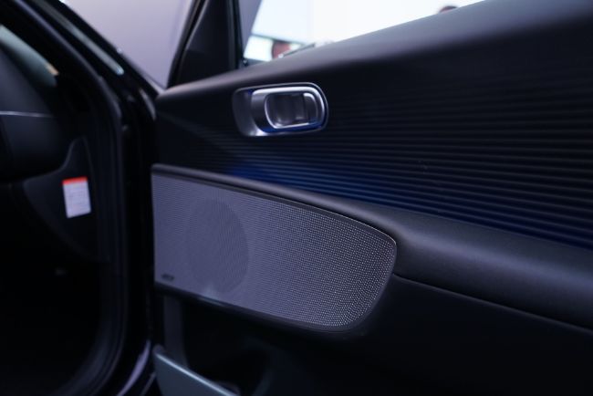 2023/02/Hyundai-Ioniq-6-Display-9.jpg
