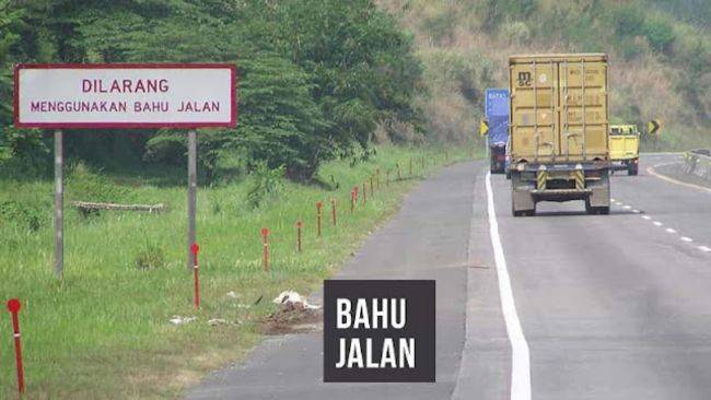 Viral Mobil Tergelincir di Bahu Jalan, Ketahui Fungsi Jalur Darurat Ini Bahu Jalan