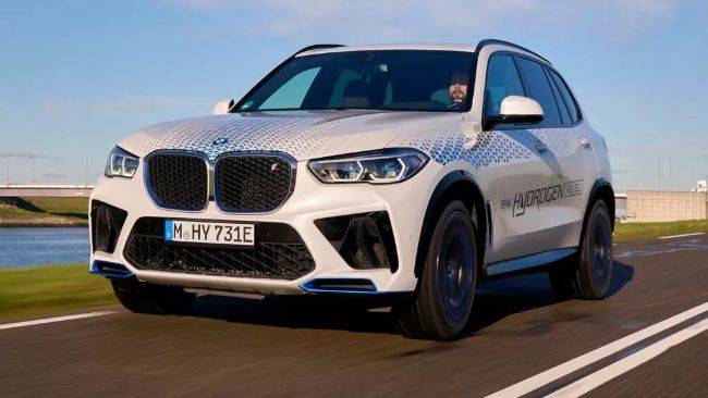 BMW Bakal Segera Produksi iX5 Hydrogen, Memakai Teknologi Toyota BMW iX5 Hydrogen