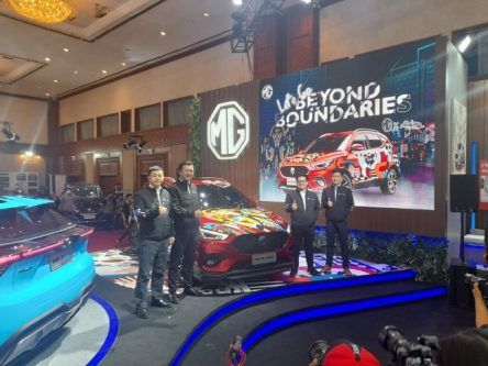 GJAW 2023: MG Pamer ZS Eksentrik Edisi Kolaborasi Seniman Abenk Alter