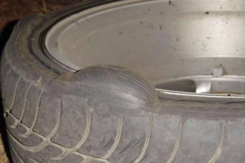 Waspada Penyebab Ban Benjol, Cegah Pakai Cara Ini