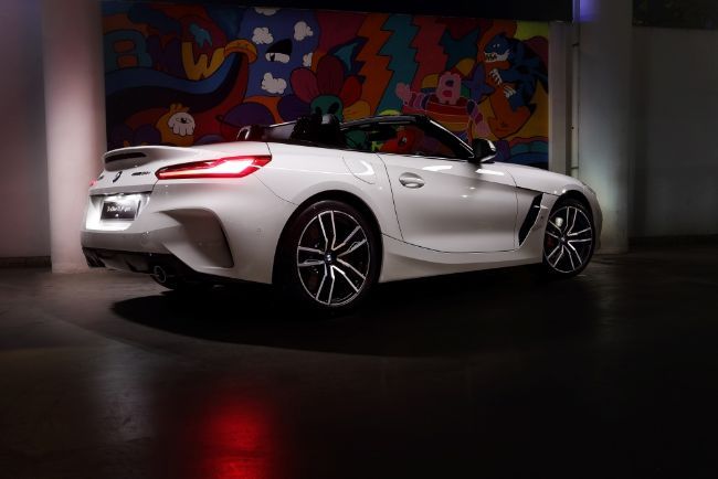 2023/03/BMW-Z4-sDrive30i-M-Sport_4-.jpg