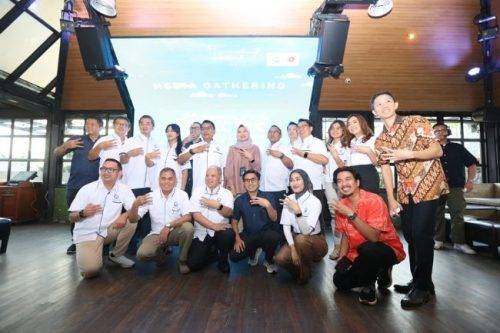 PEVS 2023 Ingin Pertemukan Pelaku Industri EV dengan Pemerintah PEVS 2023 Ingin Pertemukan Pelaku Industri EV dengan Pemerintah