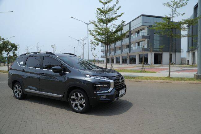 Mitsubishi Xpander Cross Premium CVT